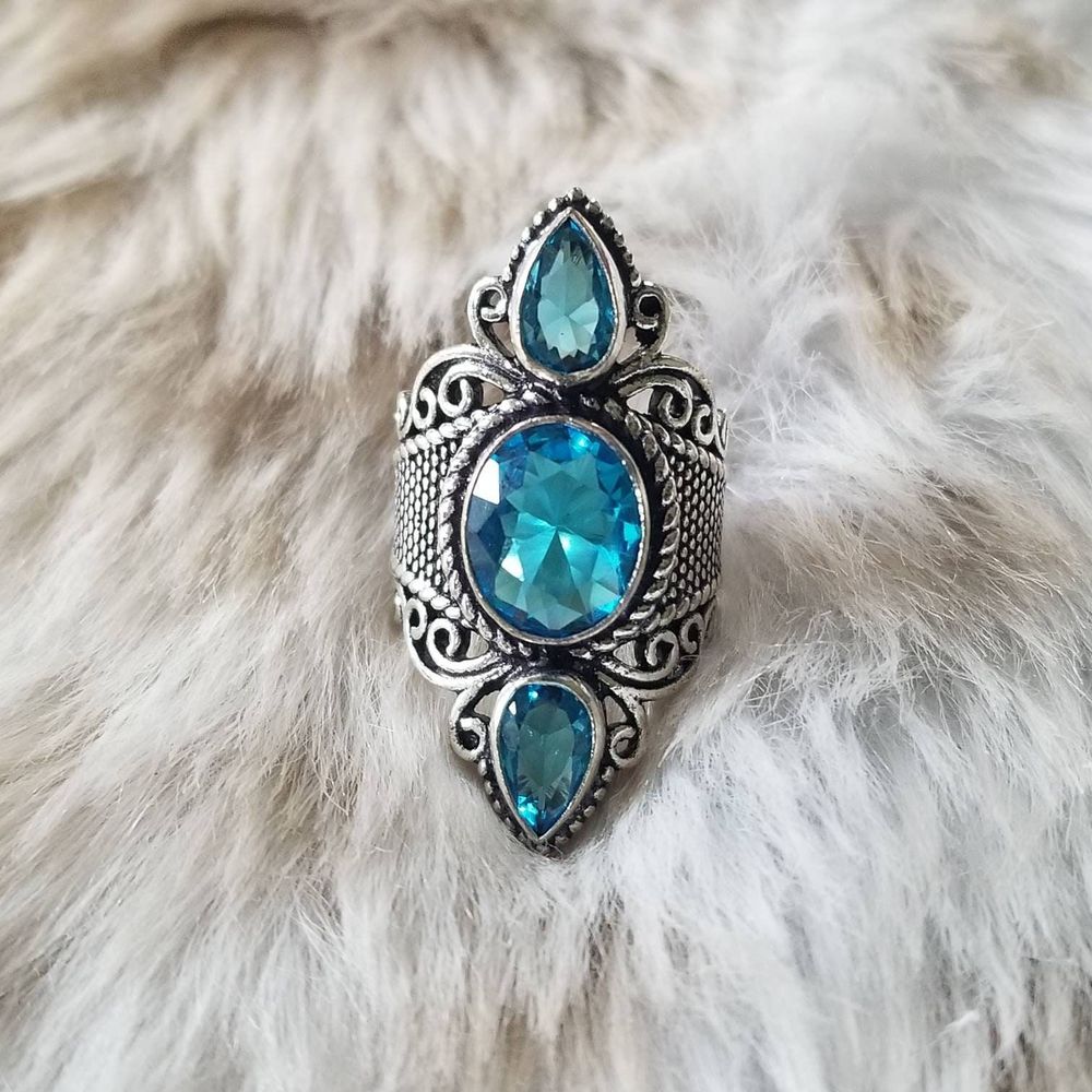 Vishuddha Goddess Ring - size 5.5