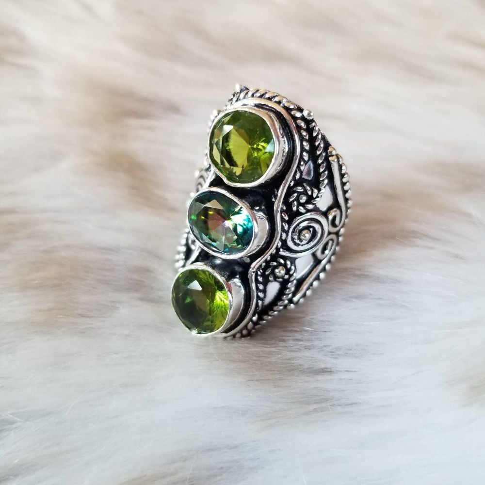 Goddess Ring - size 7.5