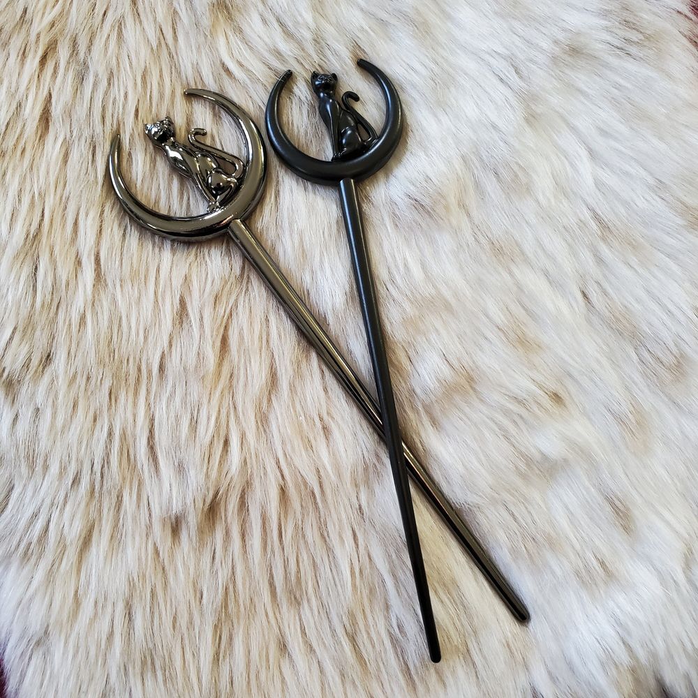 Freyja Hair Pin